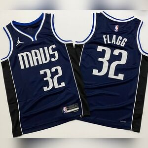 Dallas Mavericks #32 Navy Blue Basketball Jersey -